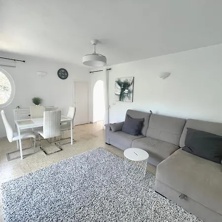 Tranquility Starts Here At Maria Mojácar